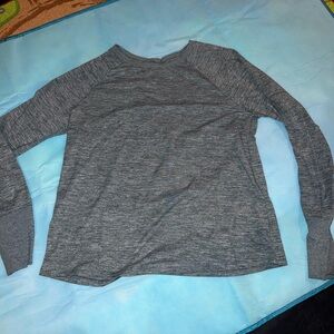 Soft and stretchy workout top